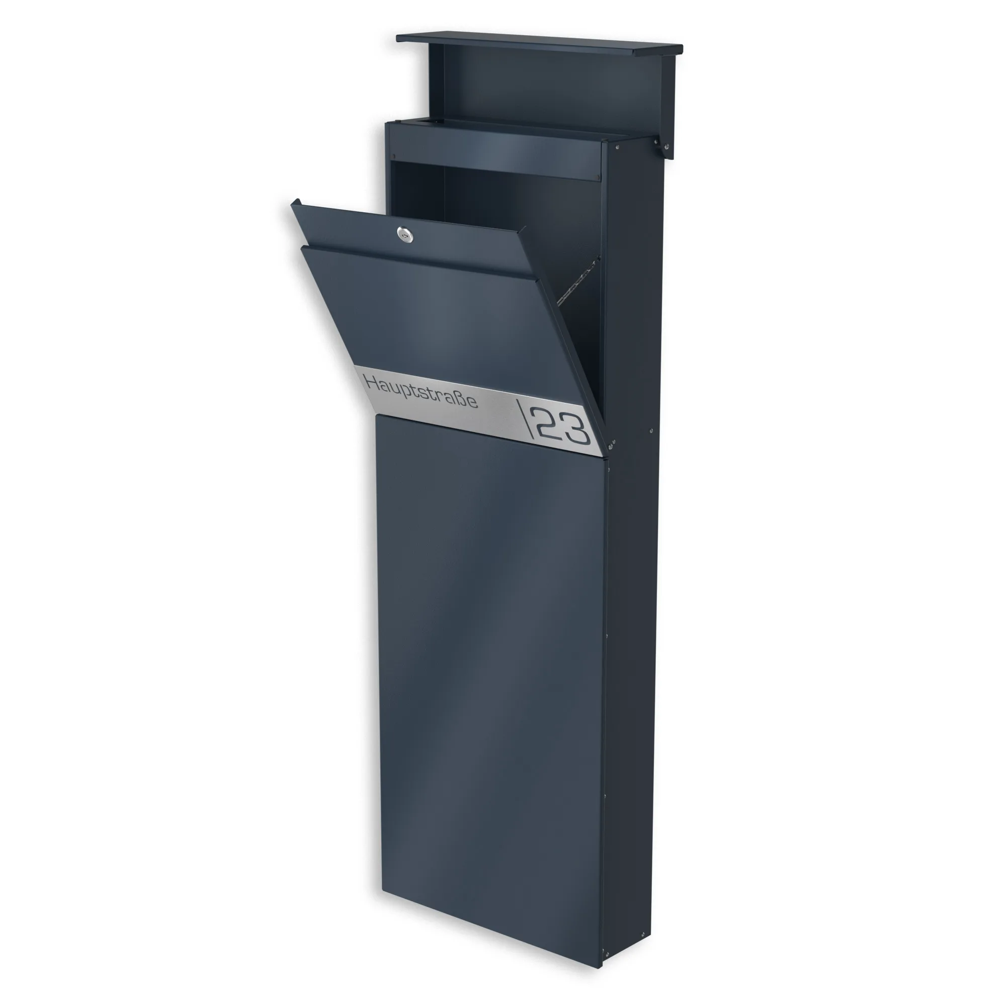Freistehender Standbriefkasten mit Edelstahl Namensschild | Capella
